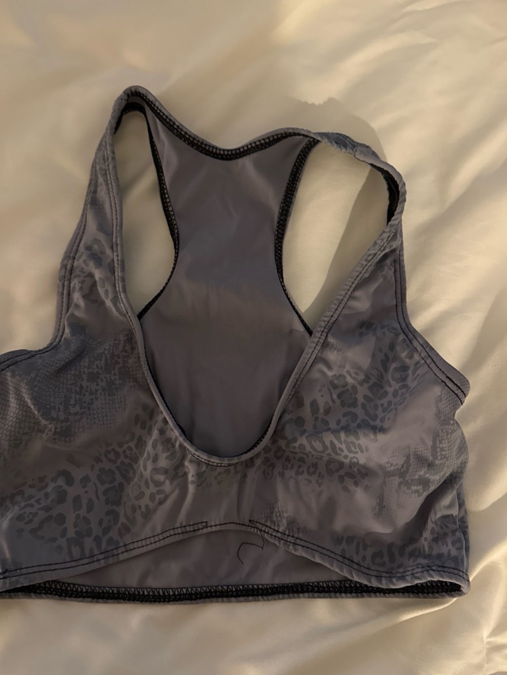 Women's Racerback Sports Bra - Gray Leopard Print